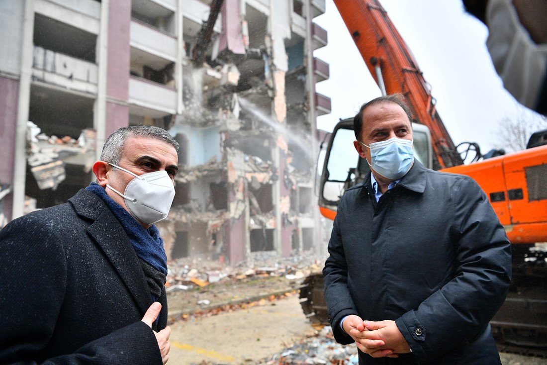 ÇALIK, “BEYLİKDÜZÜ GELECEĞE GÜVENLE VE UMUTLA BAKACAK”