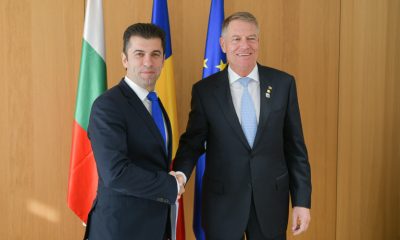 Премиерът Кирил Петков проведе среща с президента на Румъния Клаус Йоханис