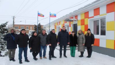 LPR’de Birleşik Rusya’nın desteğiyle hastanenin tıbbi binası ve anaokulu yenilendi