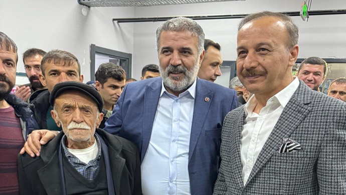 MARDİN’NİN EN BÜYÜK AŞİRETLERİN’DEN OMERYAN AŞİRETİ KANAAT ÖNDERİ FATİH ÖZBEK ‘TEN AKPARTİ MARDİN BÜYÜKŞEHİR BELEDİYE BAŞKAN ADAYI ABDULLAH ERİN’E DESTEK ÇIKARMASI