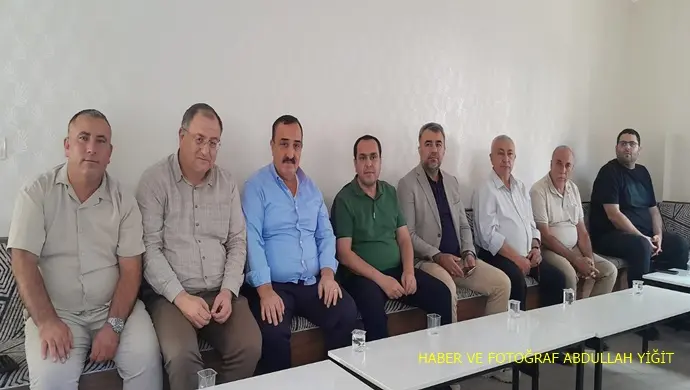 PROTOKOL`DAN ÜNLÜ İŞ ADAMI AKİF ÇOBANOĞLU`NA TAZİYE ZİYARETİ